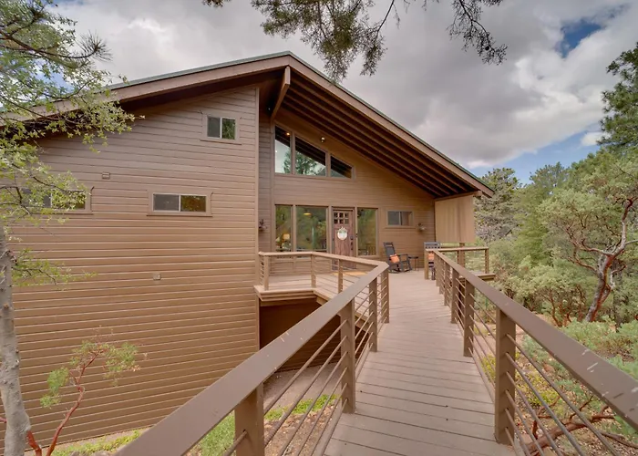 Sunset Views + Scenic Trails: Spacious Escape Dom wakacyjny