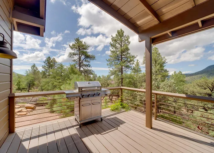 Sunset Views + Scenic Trails: Spacious Escape Dom wakacyjny *