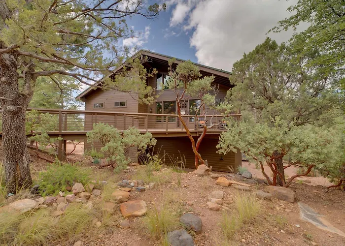 Sunset Views + Scenic Trails: Spacious Escape Dom wakacyjny
